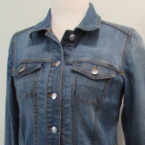 Chicos Long Length Slimming Fit Denim Jacket Size 0 (small/4-6) - Picture 6 of 16